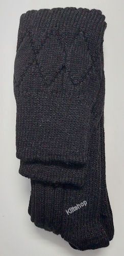 Kousen, Black